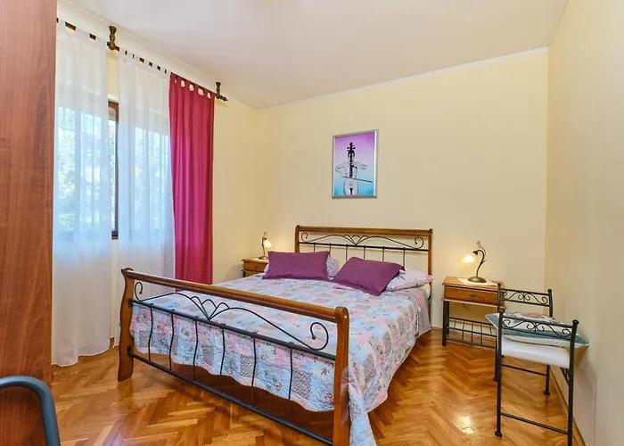 With A Parking Space Apartamento *